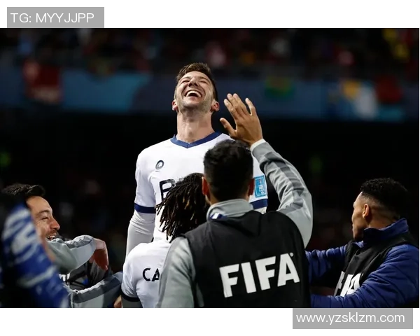 利雅得新月与弗拉门戈全场对决精彩回顾与分析